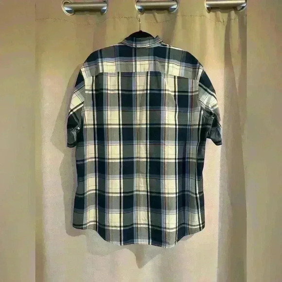 Men’s Plaid Eddie Bauer Button Up - Picture 2 of 6